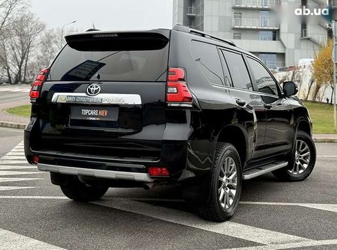 Toyota Land Cruiser Prado 2020 - фото 19