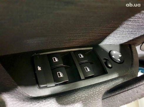 BMW X1 2012 - фото 20