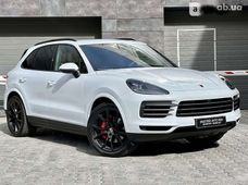 Купити Porsche Cayenne 2022 бу в Києві - купити на Автобазарі