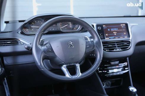 Peugeot 208 2017 - фото 16