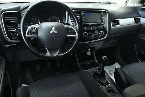 Mitsubishi Outlander 2013 - фото 27