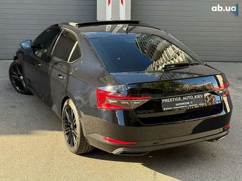 Skoda Superb 2020 - фото 29