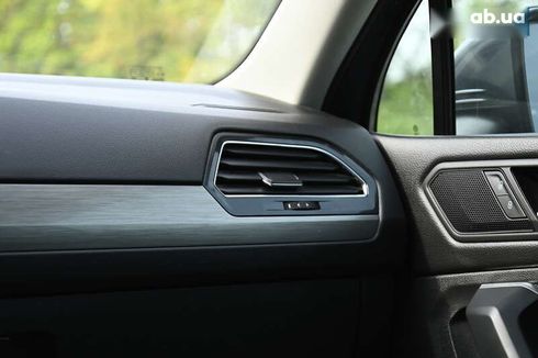 Volkswagen Tiguan 2019 - фото 24
