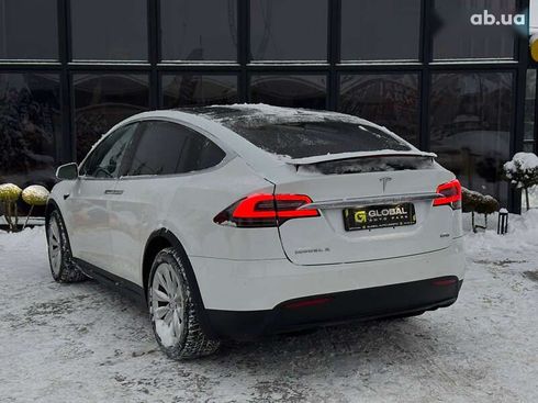Tesla Model X 2018 - фото 29