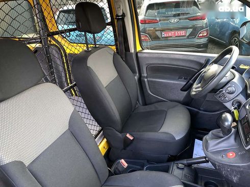 Renault Kangoo 2019 - фото 26