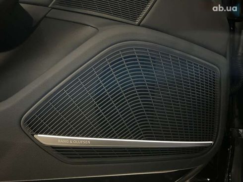 Audi A4 2022 - фото 25