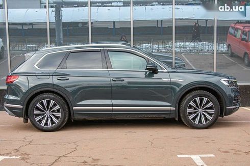 Volkswagen Touareg 2019 - фото 4