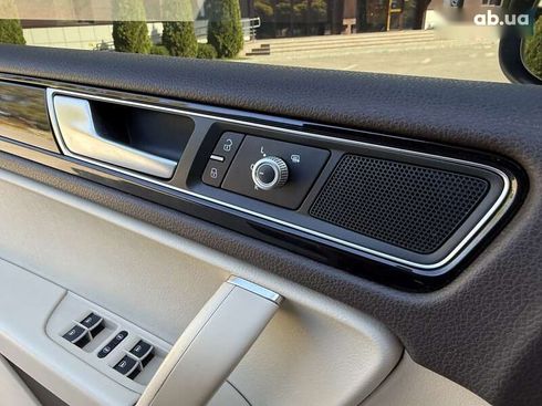Volkswagen Touareg 2016 - фото 28