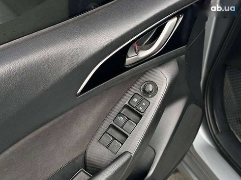Mazda 3 2016 - фото 14