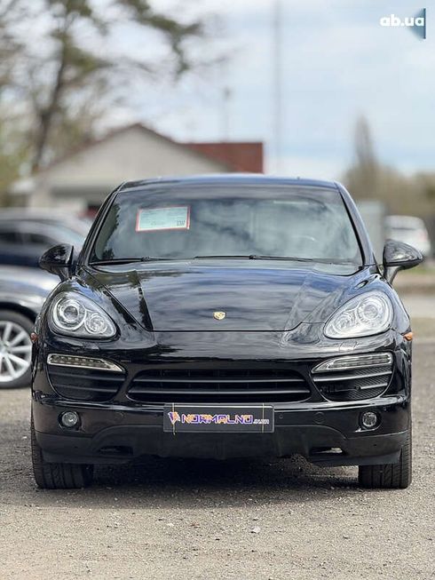 Porsche Cayenne 2011 - фото 2