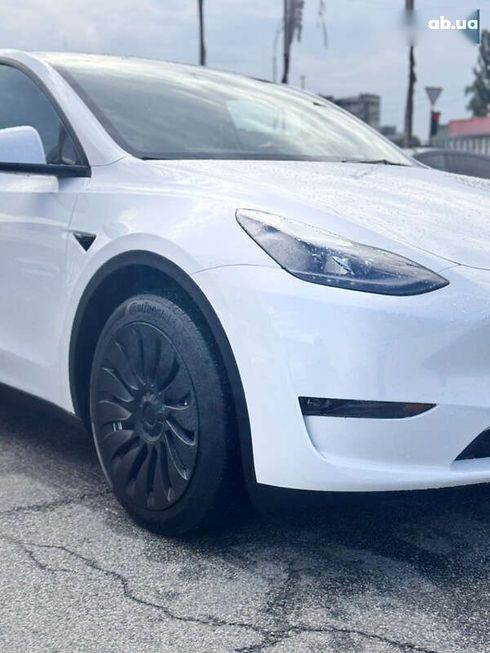 Tesla Model Y 2023 - фото 11
