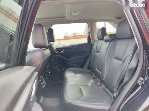 Subaru Forester 2019 - фото 10