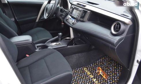 Toyota RAV4 2015 - фото 30