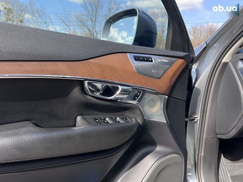 Volvo XC90 2016 - фото 15