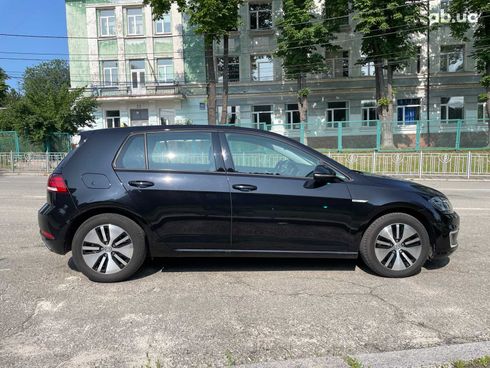 Volkswagen e-Golf 2018 черный - фото 6