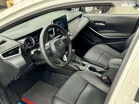 Toyota Corolla 2020 - фото 13