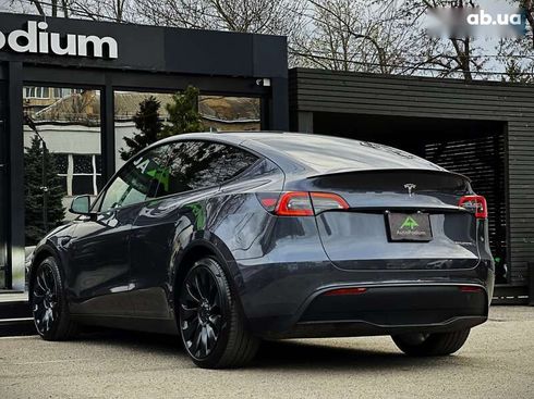 Tesla Model Y 2022 - фото 17