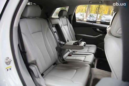 Audi Q7 2017 - фото 11