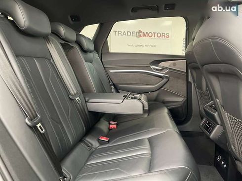 Audi E-Tron 2019 - фото 27