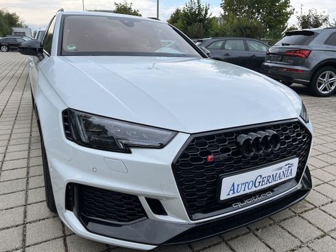 Audi RS 4 2021 - фото 33