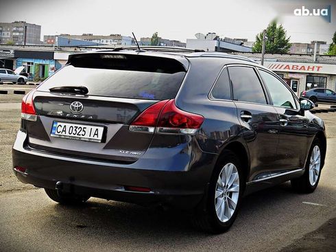 Toyota Venza 2014 - фото 3