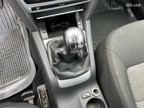 Skoda Octavia 2010 серый - фото 28