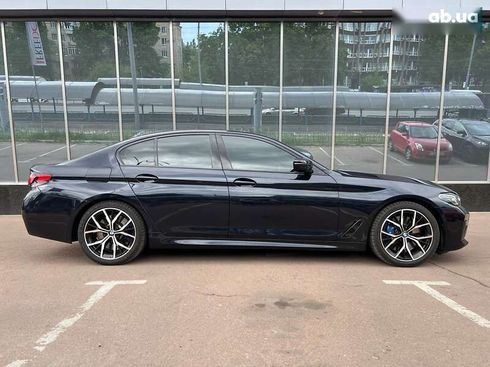 BMW 5 серия 2021 - фото 3