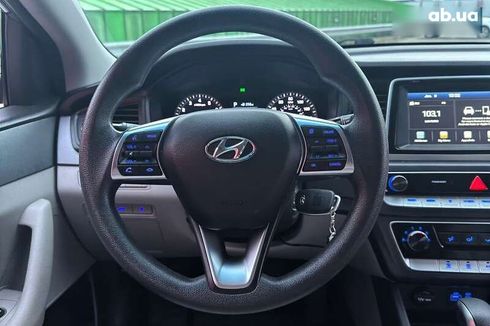 Hyundai Sonata 2018 - фото 15