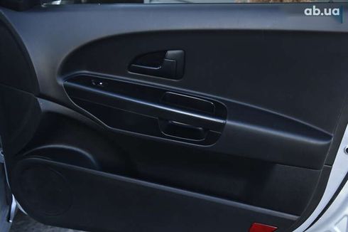 Kia Cee'd 2011 - фото 29