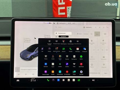 Tesla Model 3 2019 - фото 26