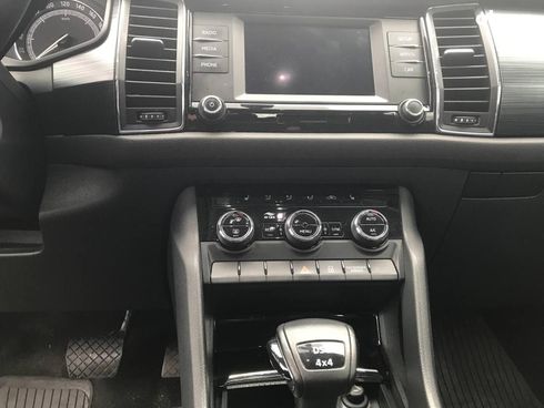 Skoda Kodiaq 2020 коричневый - фото 13