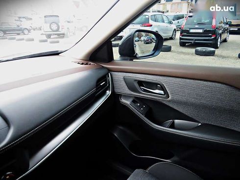 Nissan Rogue 2023 - фото 17
