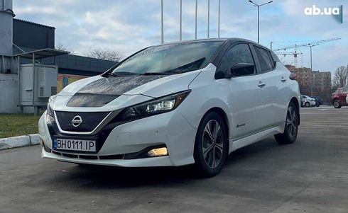 Nissan Leaf 2018 - фото 2