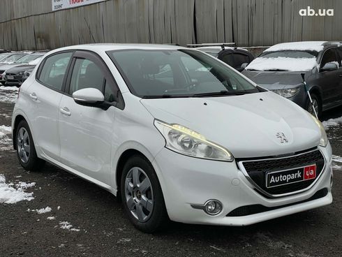 Peugeot 208 2013 белый - фото 3