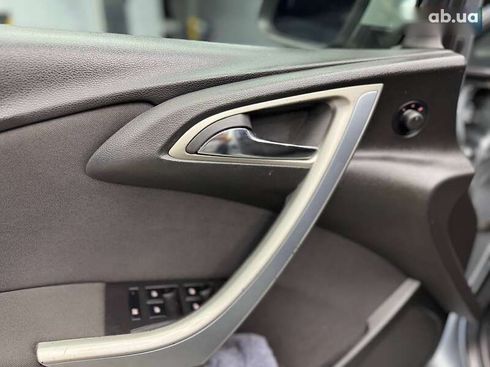 Opel Astra 2013 - фото 7