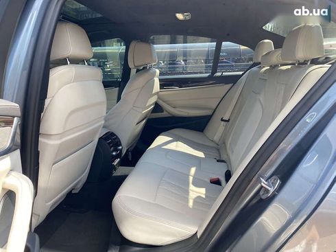 BMW 5 серия 2018 - фото 14
