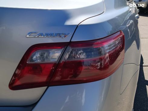 Toyota Camry 2006 серый - фото 9