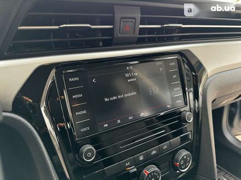 Volkswagen Passat 2021 - фото 29