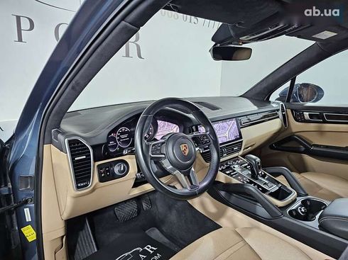 Porsche Cayenne 2018 - фото 22