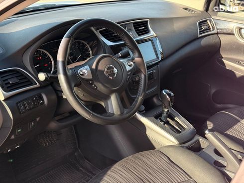 Nissan Sentra 2019 серый - фото 14