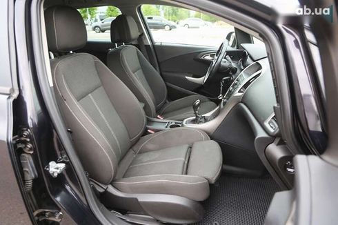 Opel Astra 2011 - фото 10
