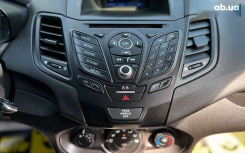 Ford Fiesta 2019 - фото 12