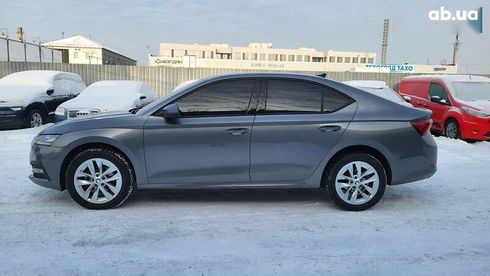 Skoda Octavia 2023 - фото 25
