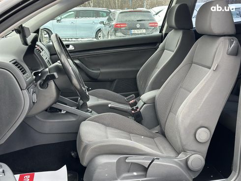 Volkswagen Golf 2006 черный - фото 14