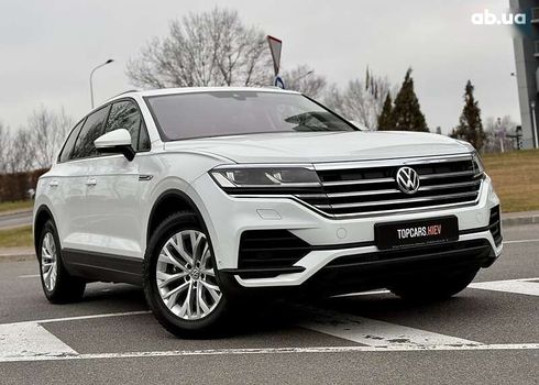 Volkswagen Touareg 2020 - фото 17