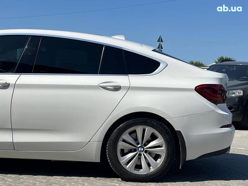 BMW 5 серия 2013 белый - фото 12