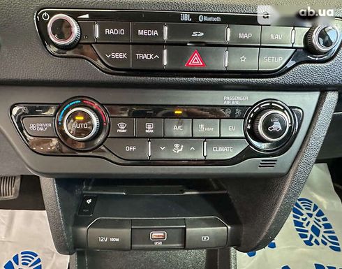 Kia Niro 2019 - фото 29