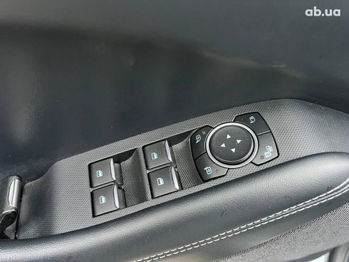 Ford Mustang Mach-E 2022 белый - фото 16