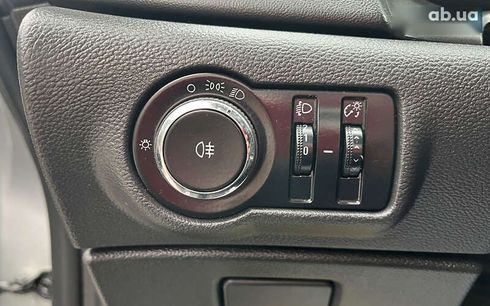 Opel Astra 2012 - фото 12