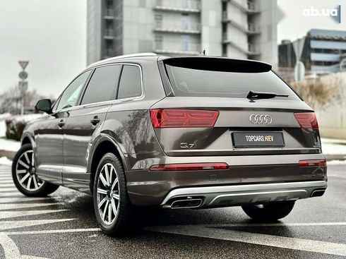 Audi Q7 2016 - фото 9